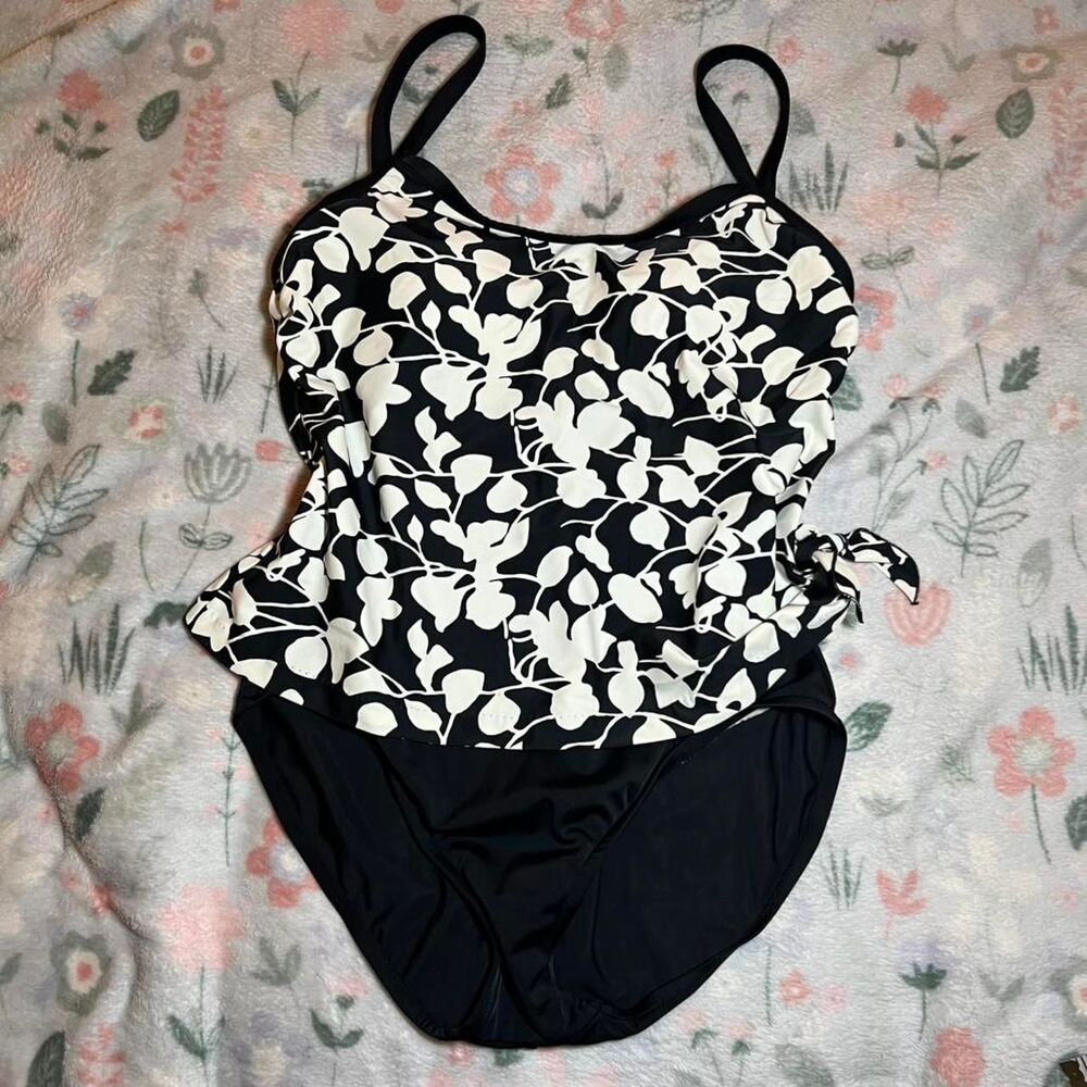 Maxine of Hollywood Floral One Piece Bathing Suit 12 Retro Vintage 90s Tropical
